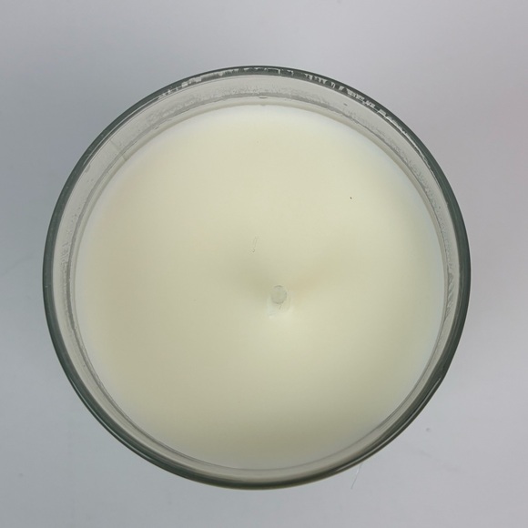 NWT NEW White Barn Clean House Vibes Single Wick Soy Wax blend 8 oz Candle - Picture 4 of 5